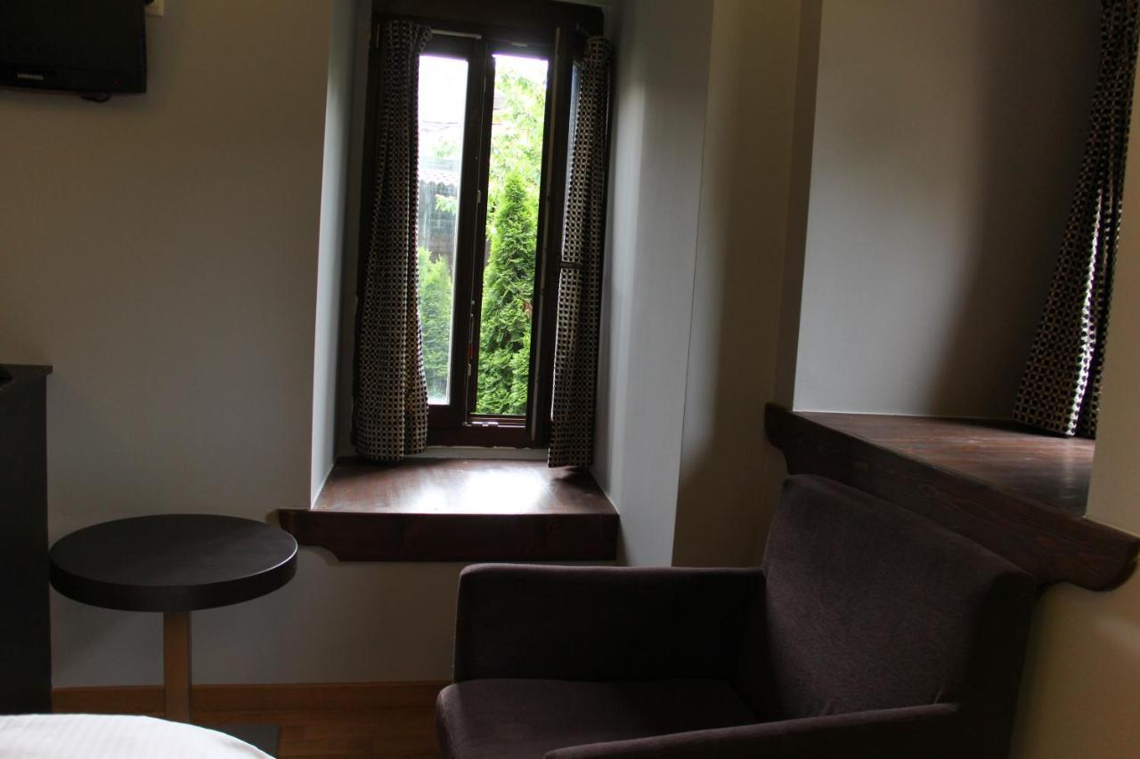 Tsarbou Guesthouse สเตมนิตซา ภายนอก รูปภาพ