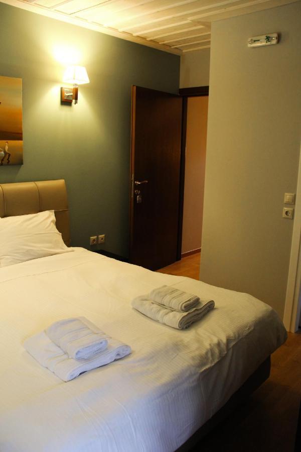 Tsarbou Guesthouse สเตมนิตซา ภายนอก รูปภาพ